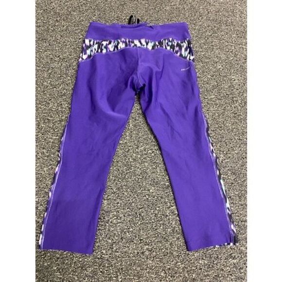 Nike Dri-Fit Women's Abstract Athletic Capri Leggings Purple Medium - Picture 2 of 6